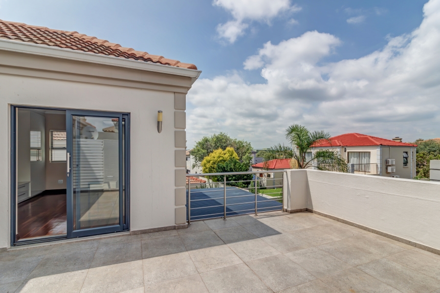 4 Bedroom Property for Sale in Broadacres Gauteng