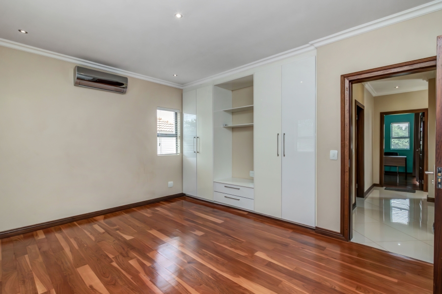 4 Bedroom Property for Sale in Broadacres Gauteng