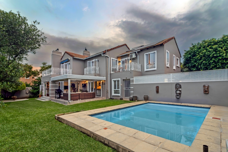 4 Bedroom Property for Sale in Broadacres Gauteng