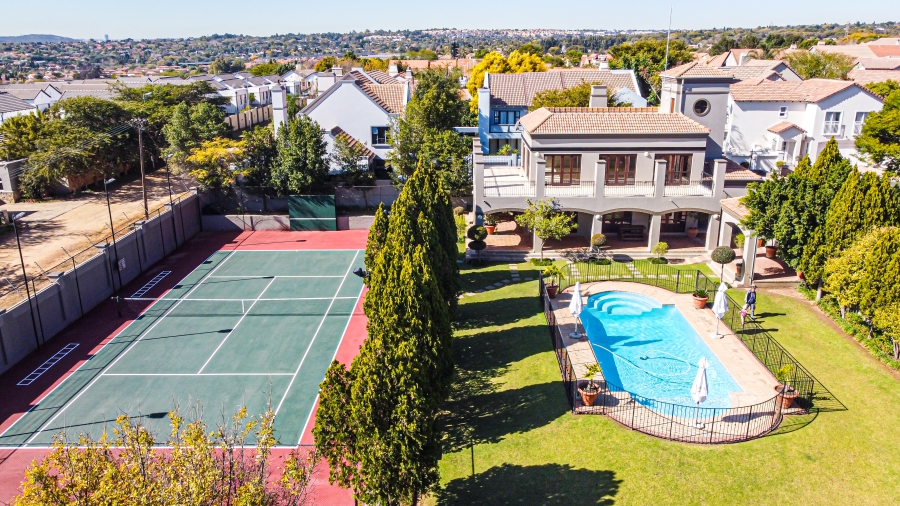 4 Bedroom Property for Sale in Broadacres Gauteng