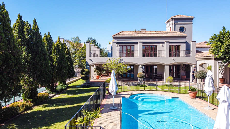 4 Bedroom Property for Sale in Broadacres Gauteng