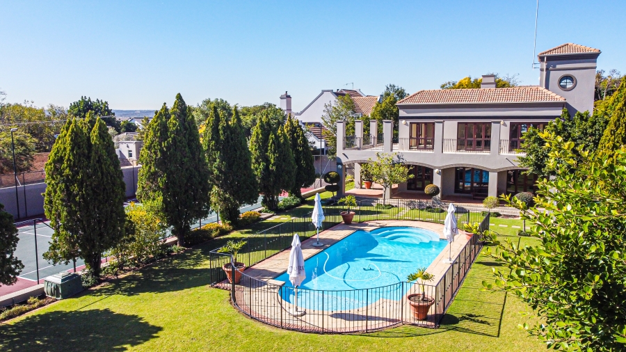 4 Bedroom Property for Sale in Broadacres Gauteng