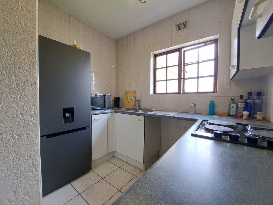 1 Bedroom Property for Sale in Sandown Gauteng