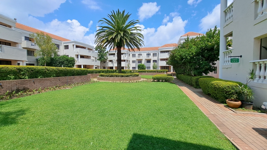 1 Bedroom Property for Sale in Sandown Gauteng