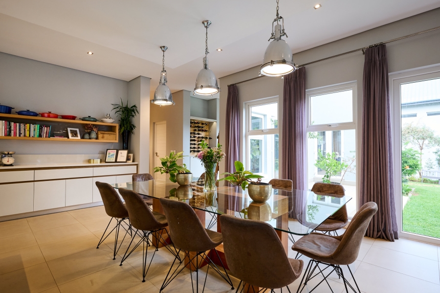 5 Bedroom Property for Sale in Waterfall Country Estate Gauteng