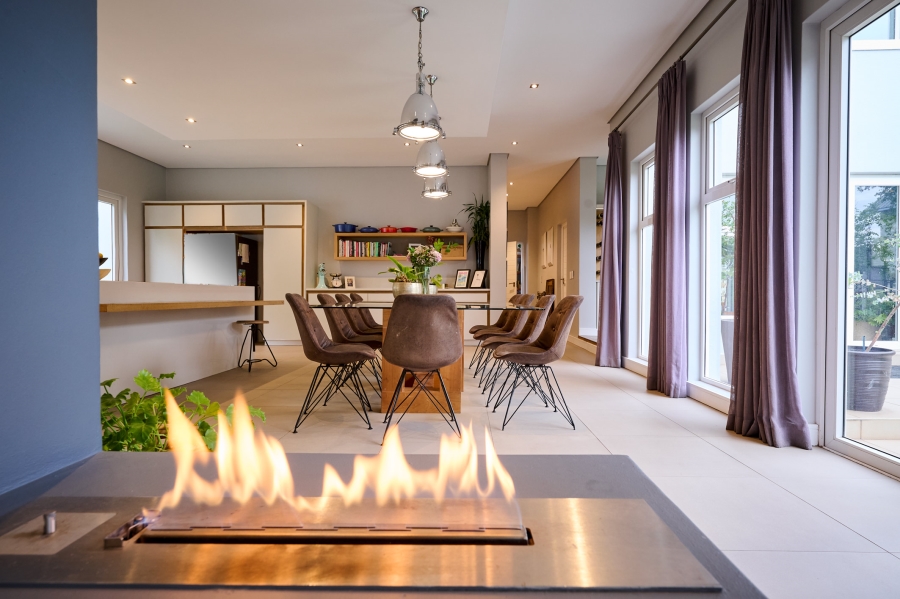 5 Bedroom Property for Sale in Waterfall Country Estate Gauteng