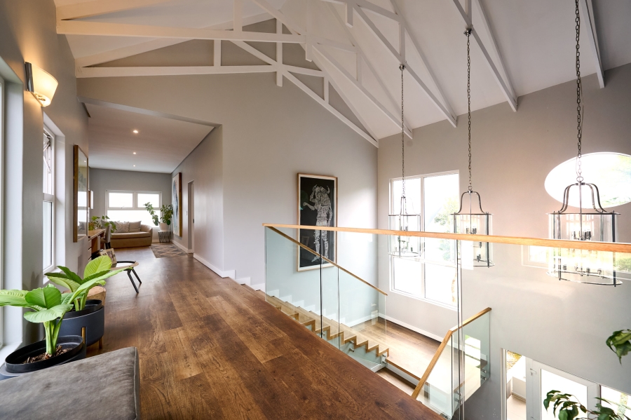 5 Bedroom Property for Sale in Waterfall Country Estate Gauteng