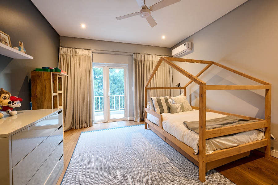 5 Bedroom Property for Sale in Waterfall Country Estate Gauteng