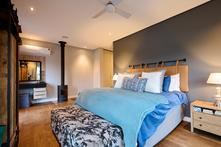 5 Bedroom Property for Sale in Waterfall Country Estate Gauteng