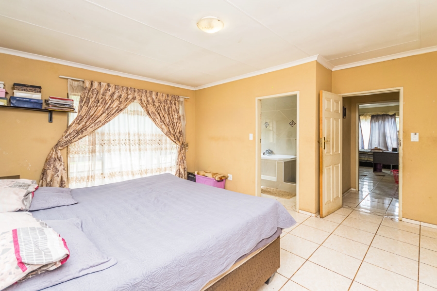 4 Bedroom Property for Sale in Lyttelton Manor Gauteng