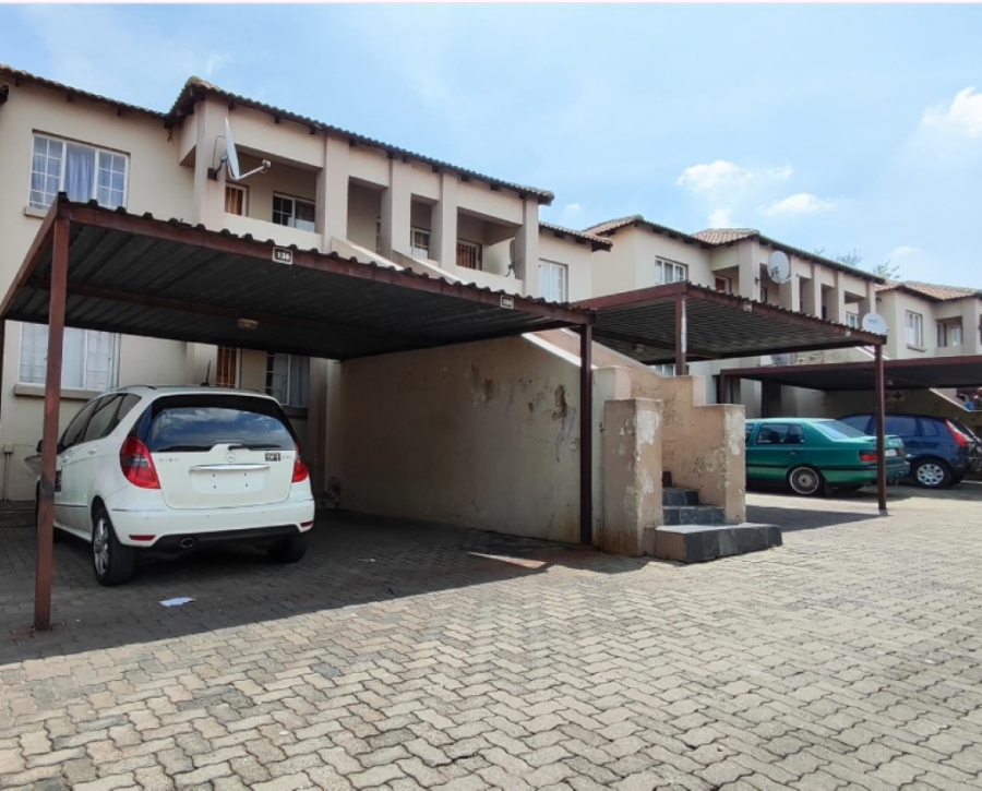 2 Bedroom Property for Sale in Elspark Gauteng