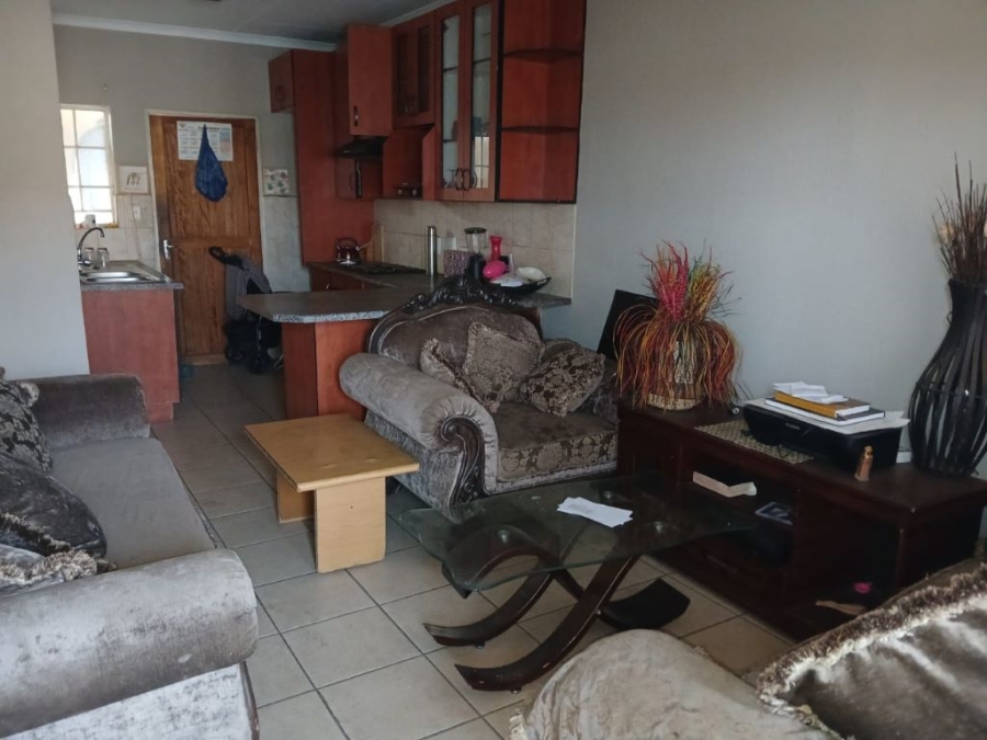 2 Bedroom Property for Sale in Elspark Gauteng