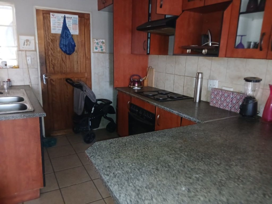 2 Bedroom Property for Sale in Elspark Gauteng