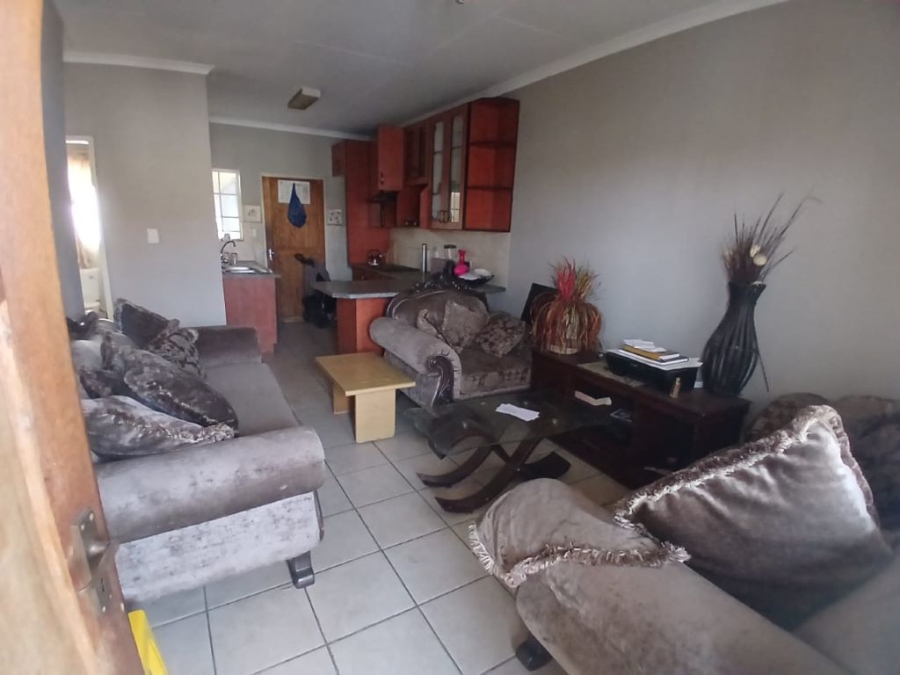 2 Bedroom Property for Sale in Elspark Gauteng