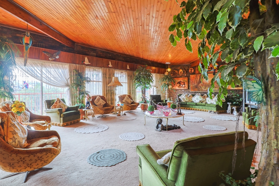 3 Bedroom Property for Sale in Mondeor Gauteng