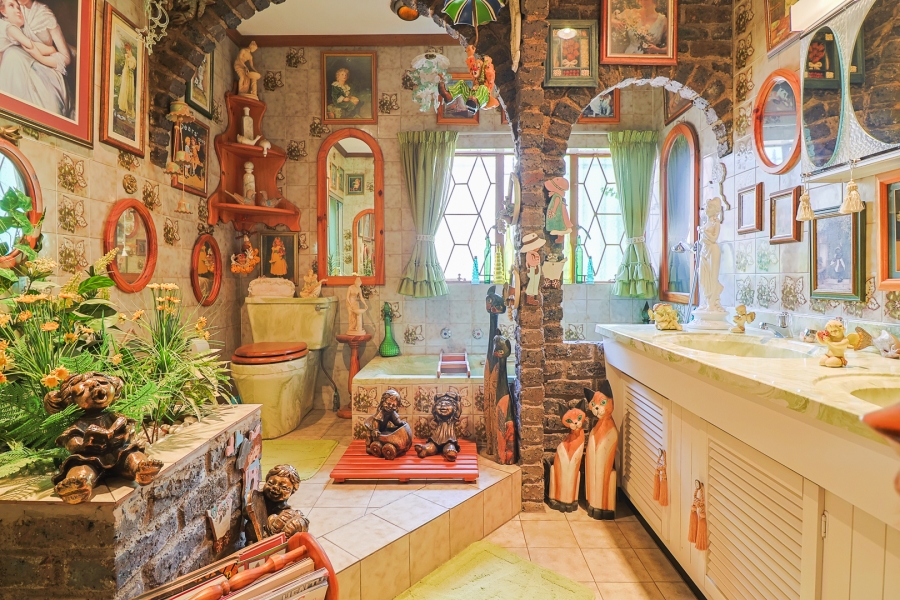 3 Bedroom Property for Sale in Mondeor Gauteng