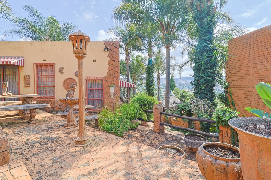 3 Bedroom Property for Sale in Mondeor Gauteng