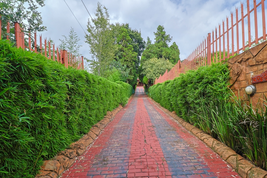 3 Bedroom Property for Sale in Mondeor Gauteng