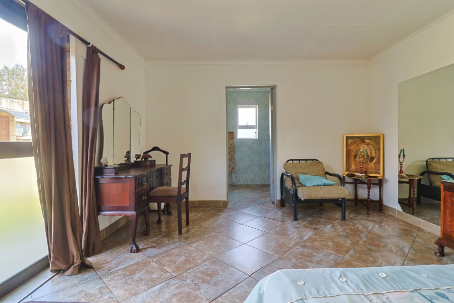 11 Bedroom Property for Sale in Tedderfield A H Gauteng