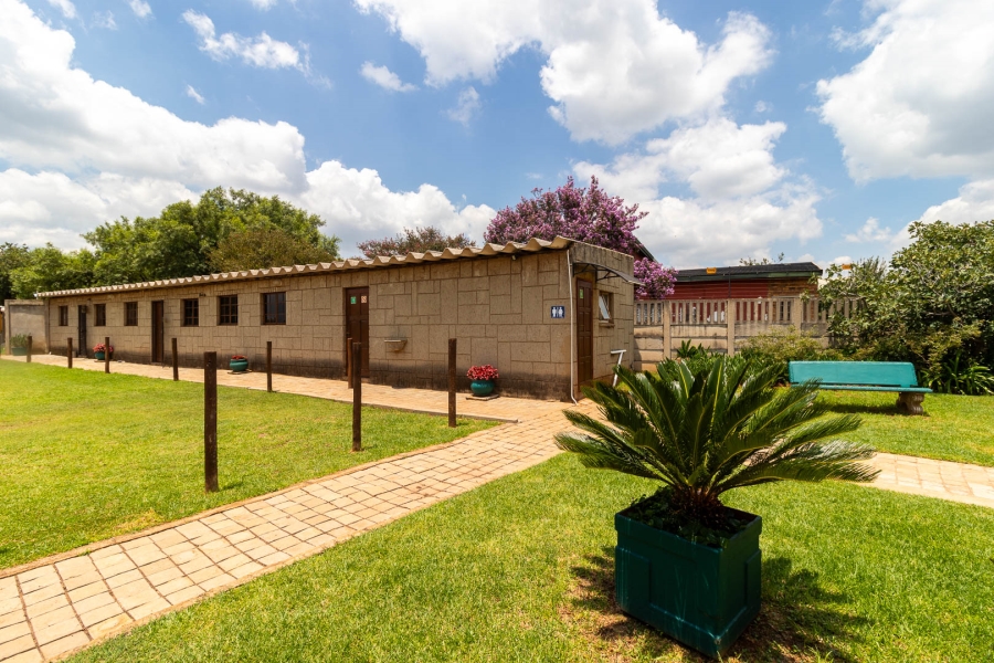 11 Bedroom Property for Sale in Tedderfield A H Gauteng