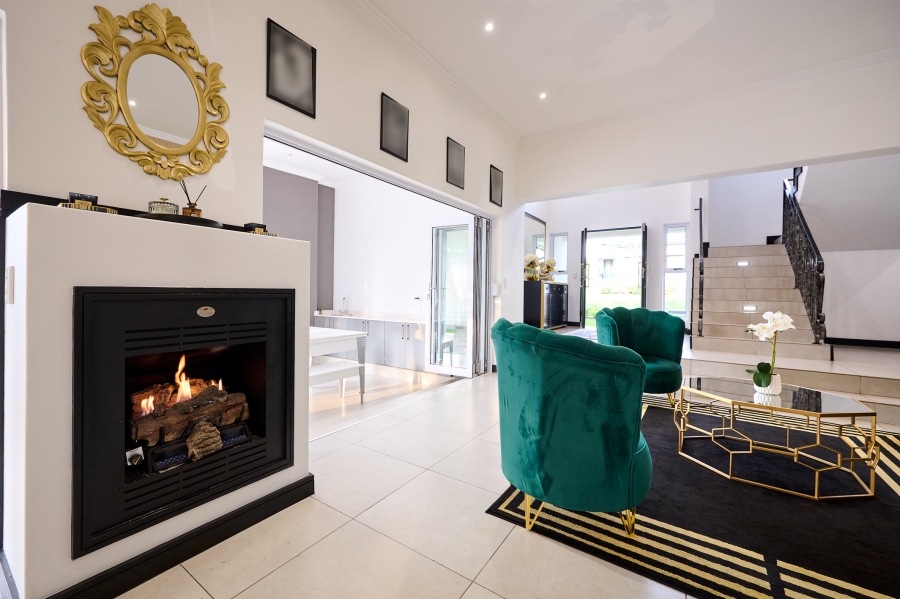 4 Bedroom Property for Sale in Waterfall Country Village Gauteng