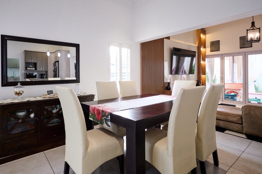 4 Bedroom Property for Sale in Waterfall Country Village Gauteng