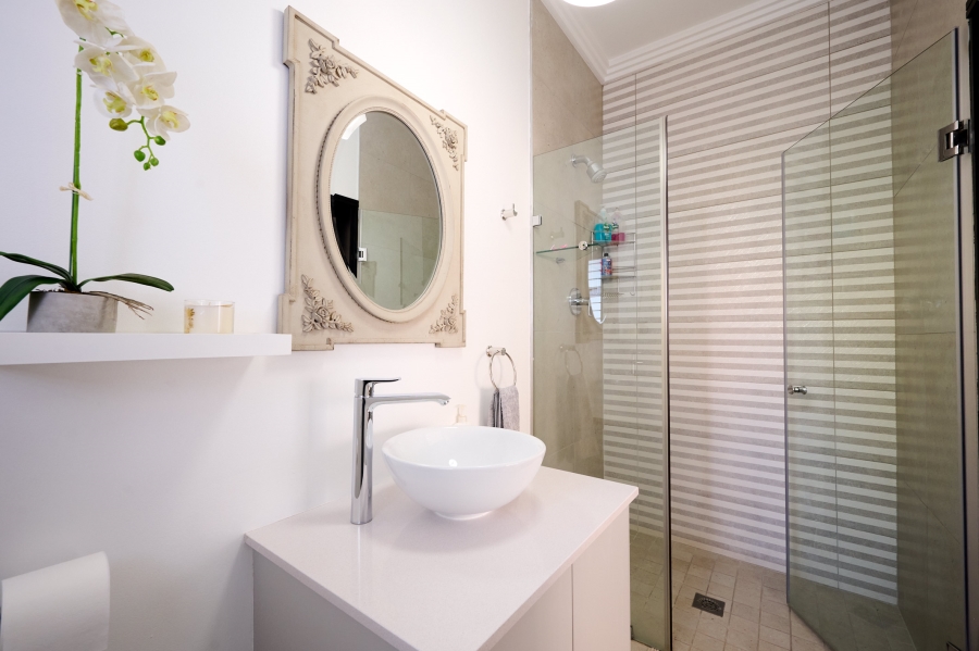 4 Bedroom Property for Sale in Waterfall Country Village Gauteng