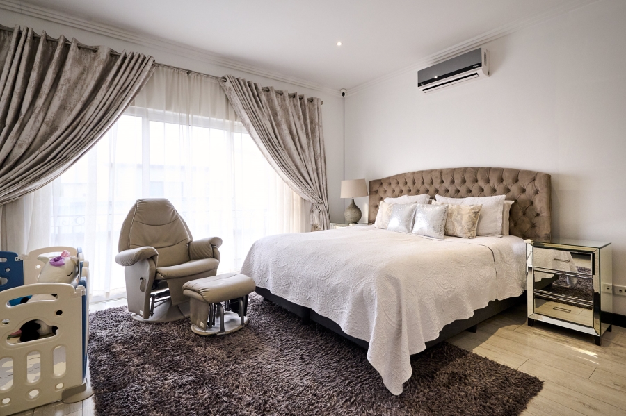 4 Bedroom Property for Sale in Waterfall Country Village Gauteng