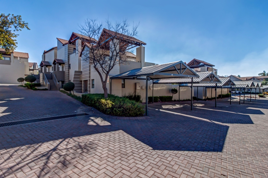 2 Bedroom Property for Sale in Fourways Gauteng