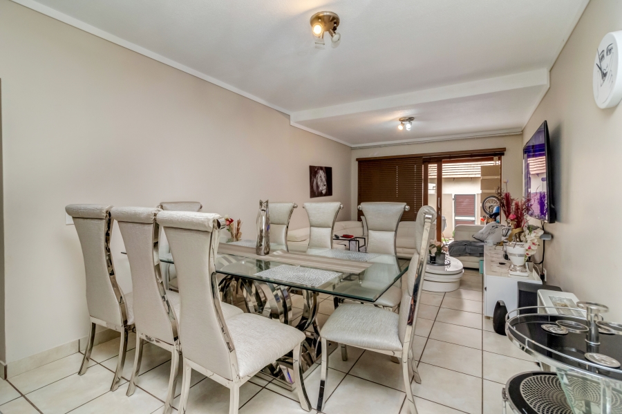 2 Bedroom Property for Sale in Fourways Gauteng