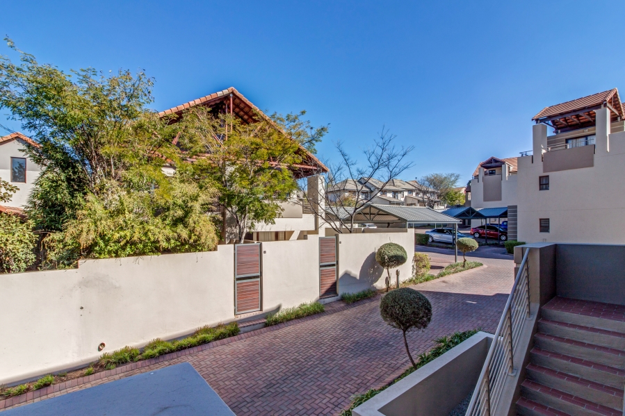 2 Bedroom Property for Sale in Fourways Gauteng