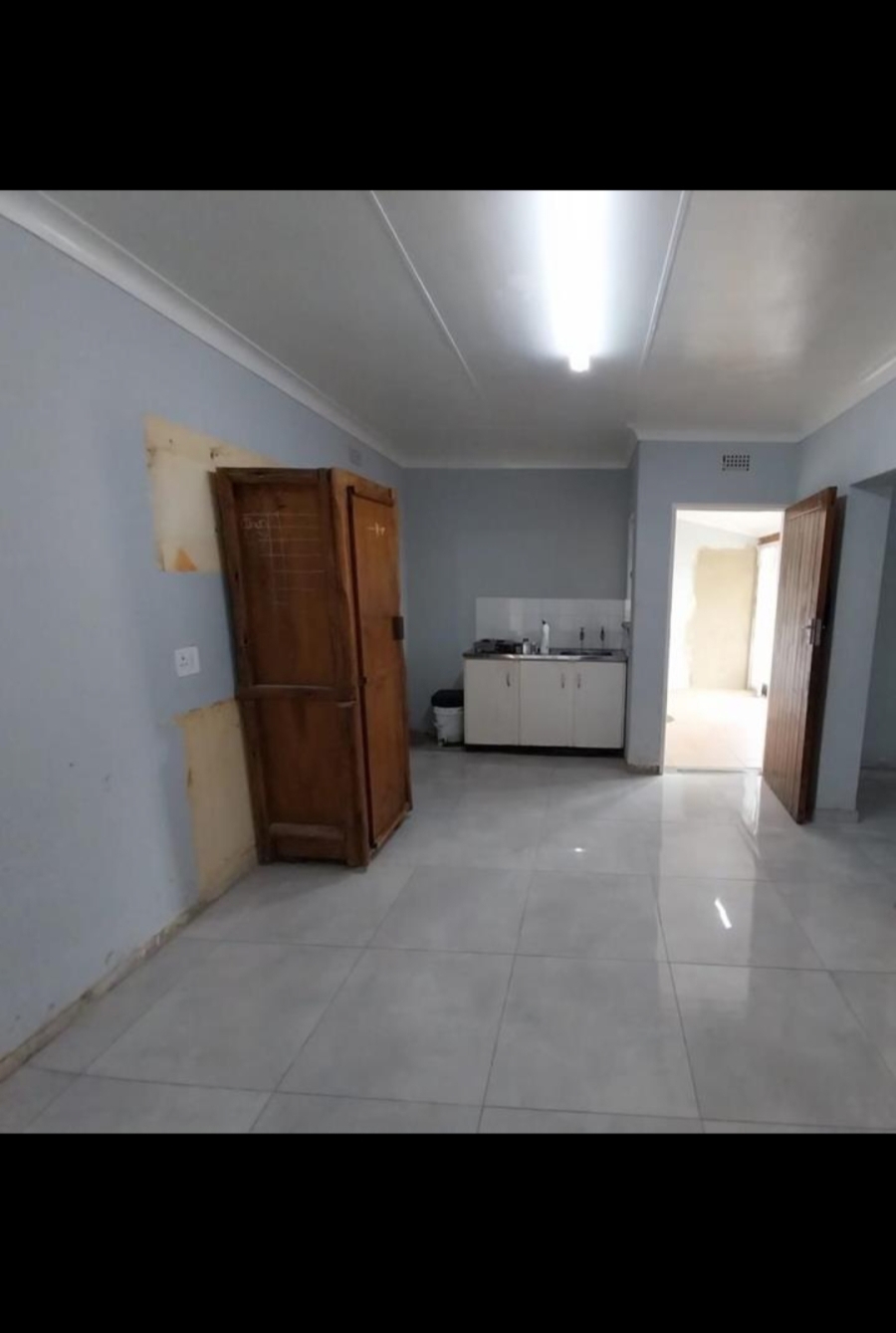 4 Bedroom Property for Sale in Sonland Park Gauteng