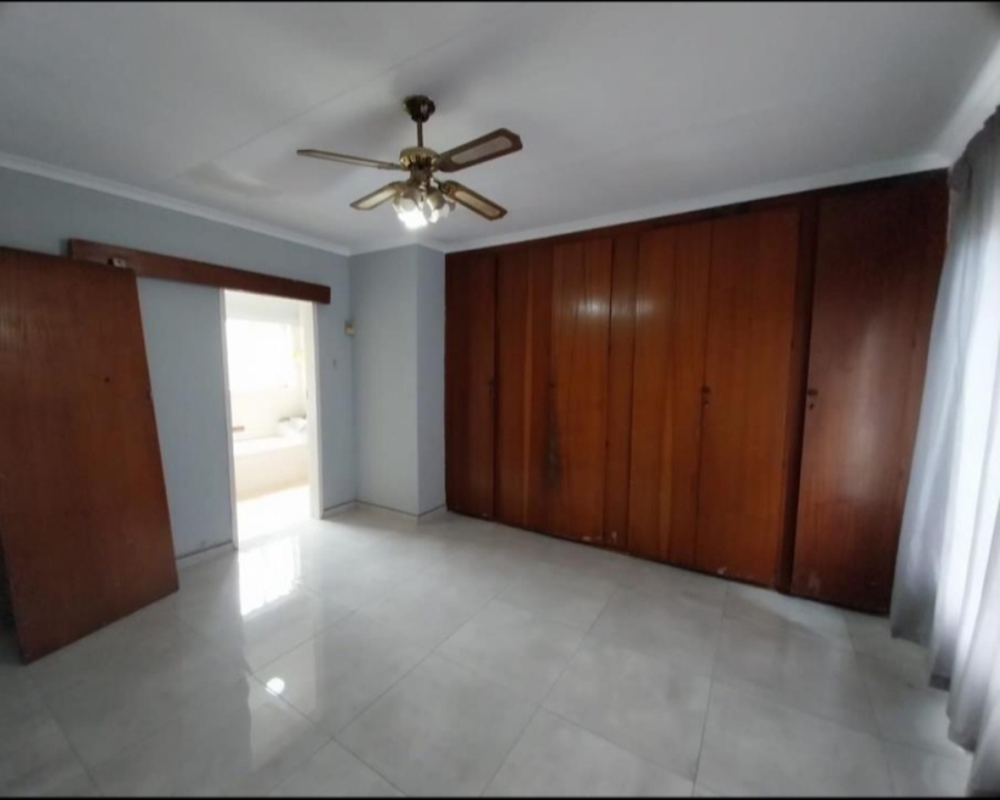 4 Bedroom Property for Sale in Sonland Park Gauteng