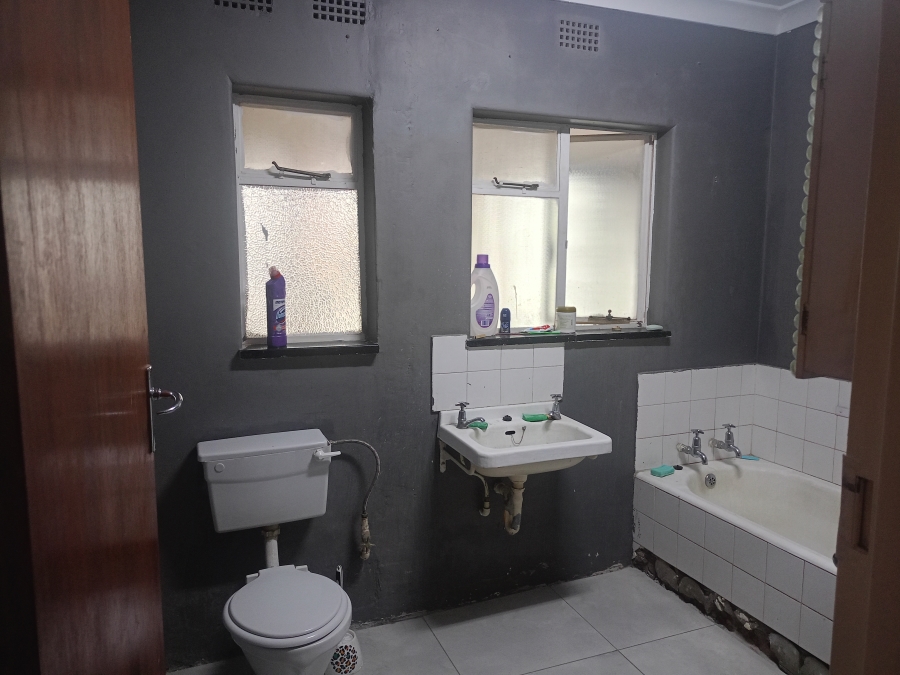 4 Bedroom Property for Sale in Sonland Park Gauteng