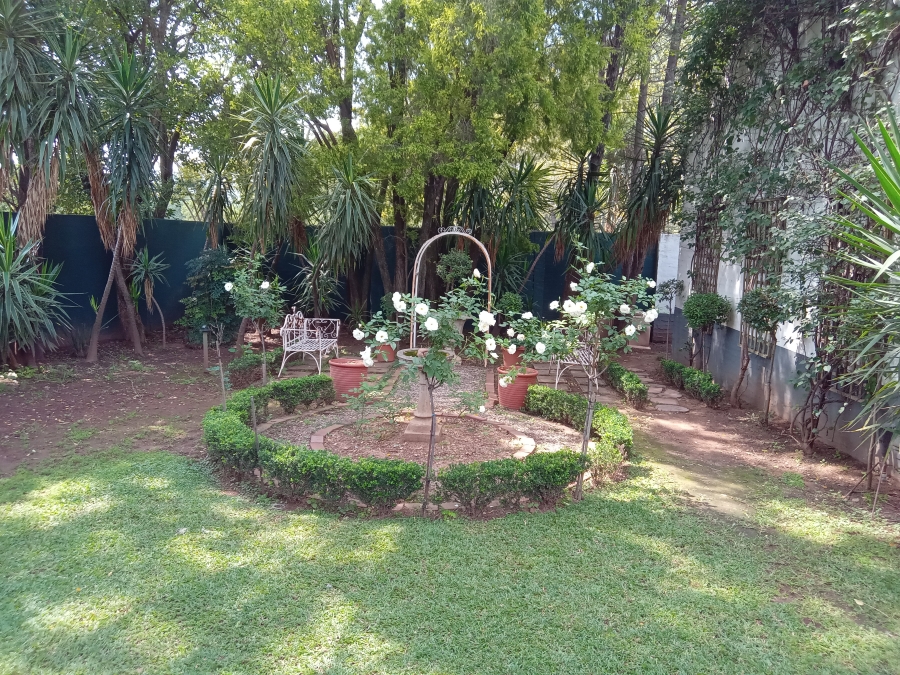 To Let 1 Bedroom Property for Rent in Paulshof Gauteng