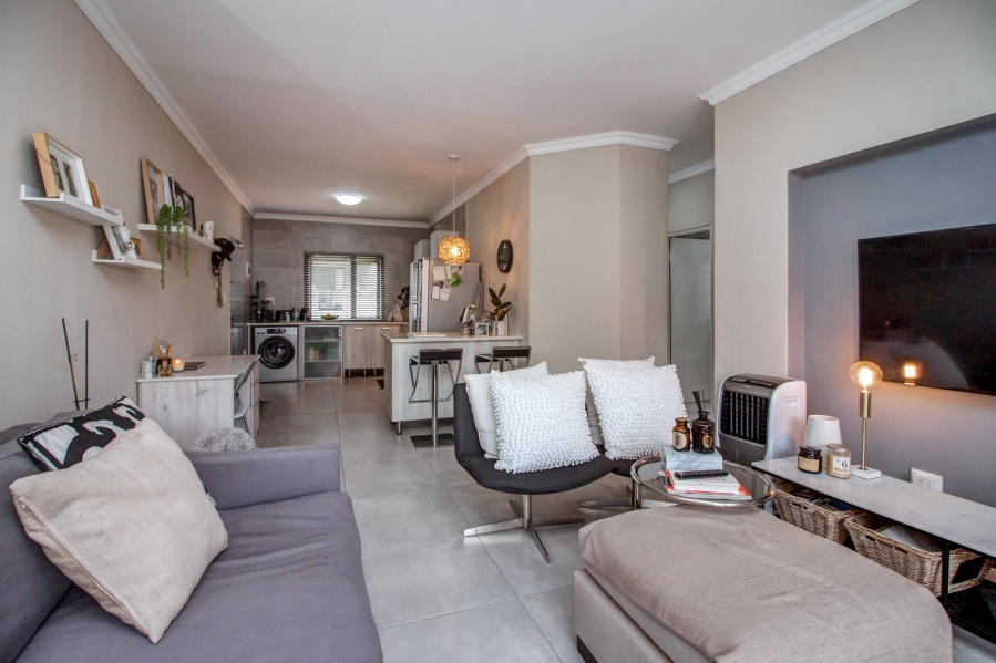 2 Bedroom Property for Sale in Broadacres Gauteng