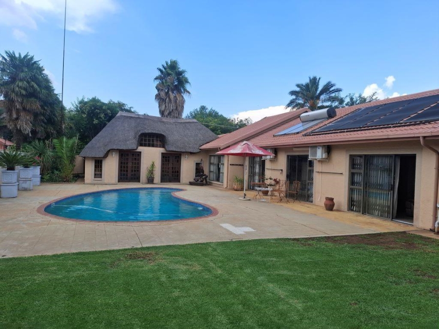 3 Bedroom Property for Sale in Fochville Gauteng