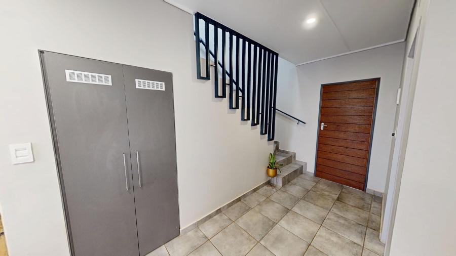 4 Bedroom Property for Sale in Lotus Gardens Gauteng