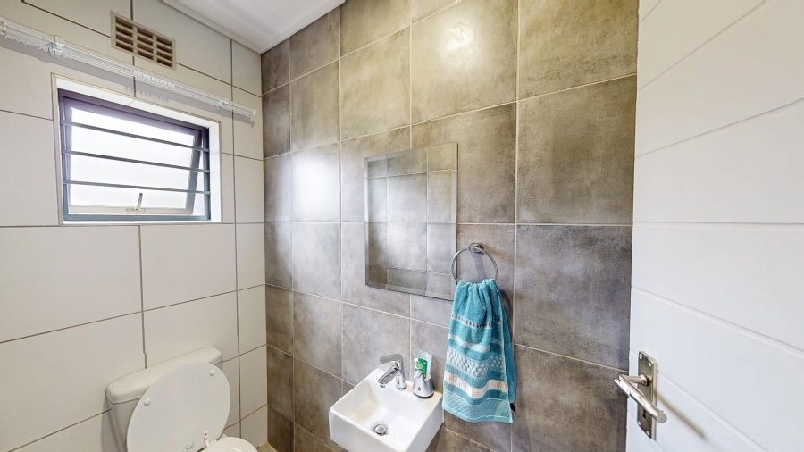 4 Bedroom Property for Sale in Lotus Gardens Gauteng