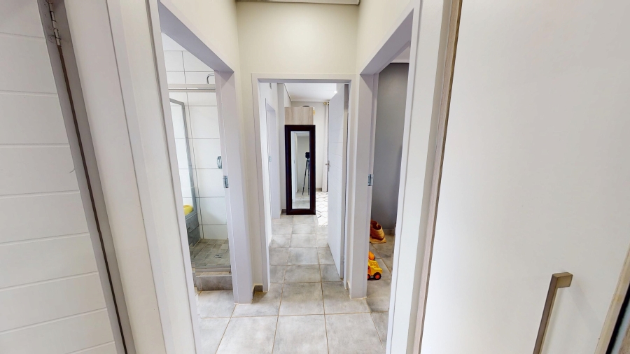 4 Bedroom Property for Sale in Lotus Gardens Gauteng