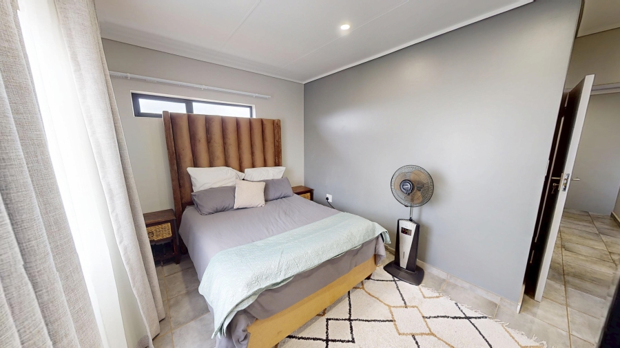 4 Bedroom Property for Sale in Lotus Gardens Gauteng