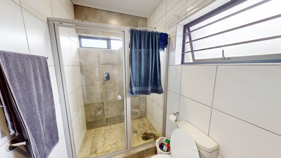 4 Bedroom Property for Sale in Lotus Gardens Gauteng