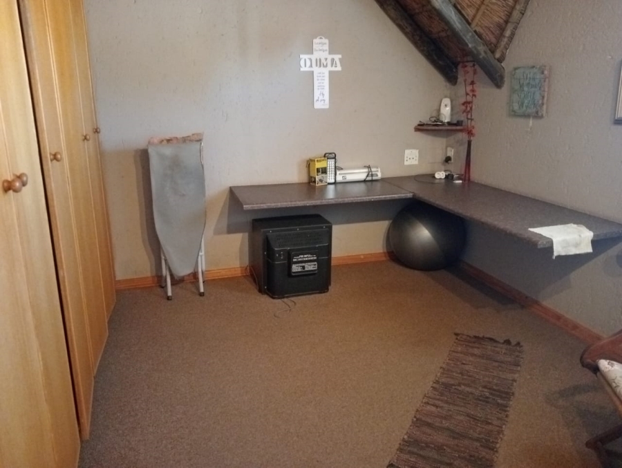 3 Bedroom Property for Sale in Eike Park Gauteng