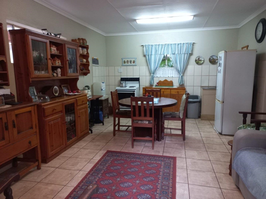 3 Bedroom Property for Sale in Helikonpark Gauteng