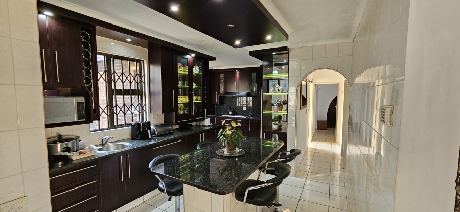 3 Bedroom Property for Sale in Elandspark Gauteng