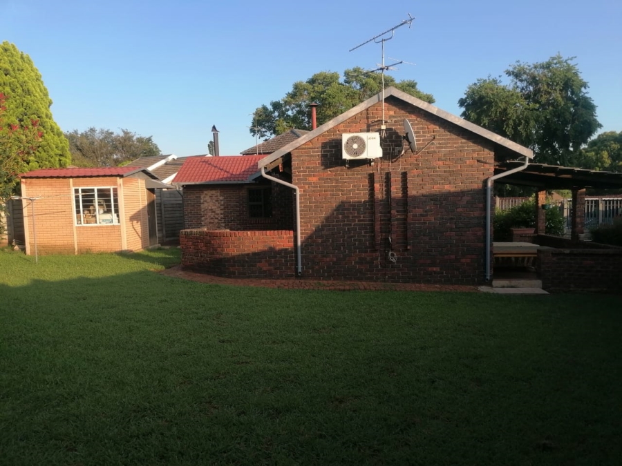 3 Bedroom Property for Sale in Elandspark Gauteng