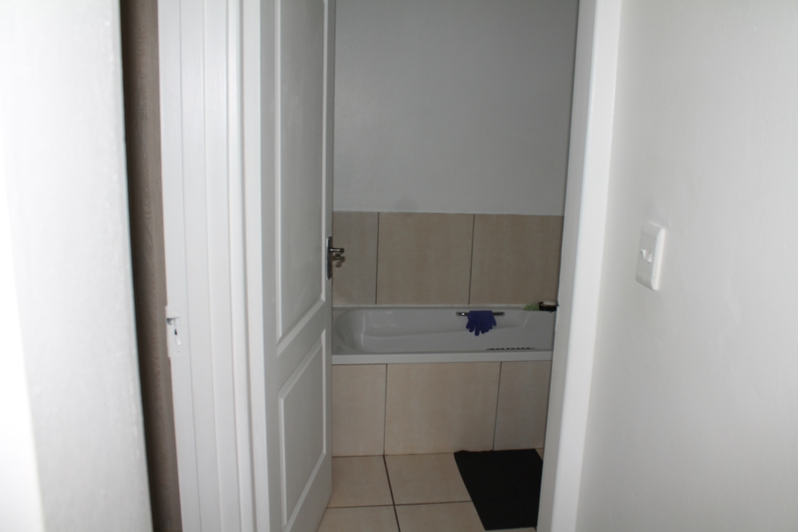 2 Bedroom Property for Sale in Mayberry Park Gauteng