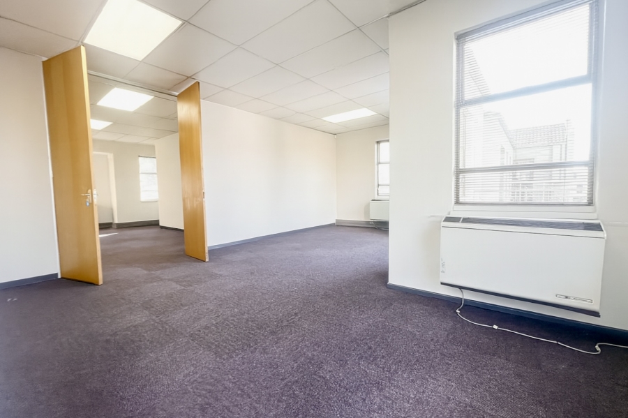 Commercial Property for Sale in Lonehill Gauteng