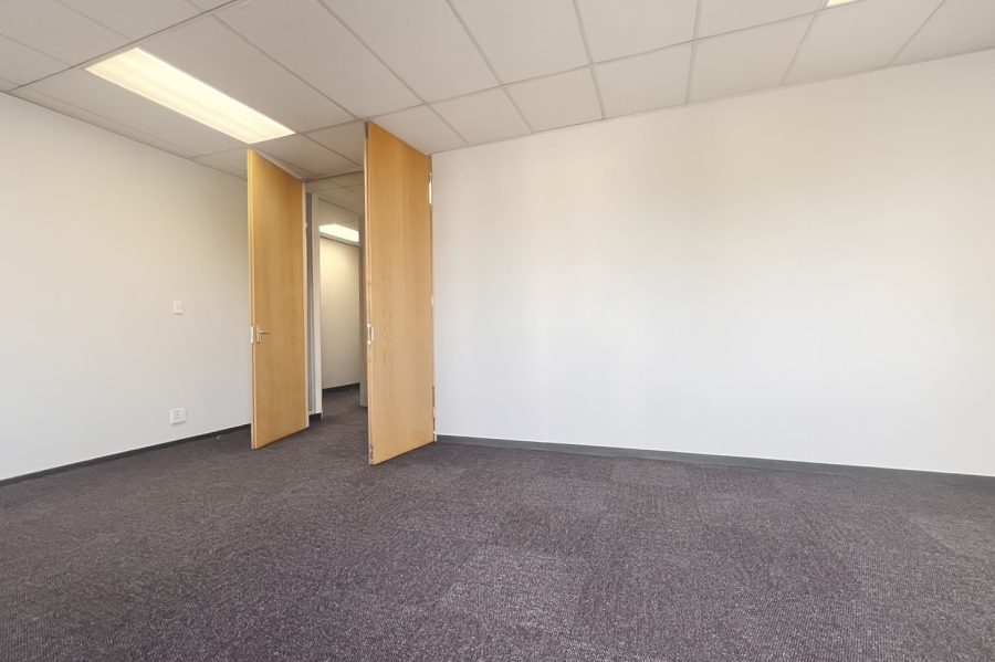 Commercial Property for Sale in Lonehill Gauteng