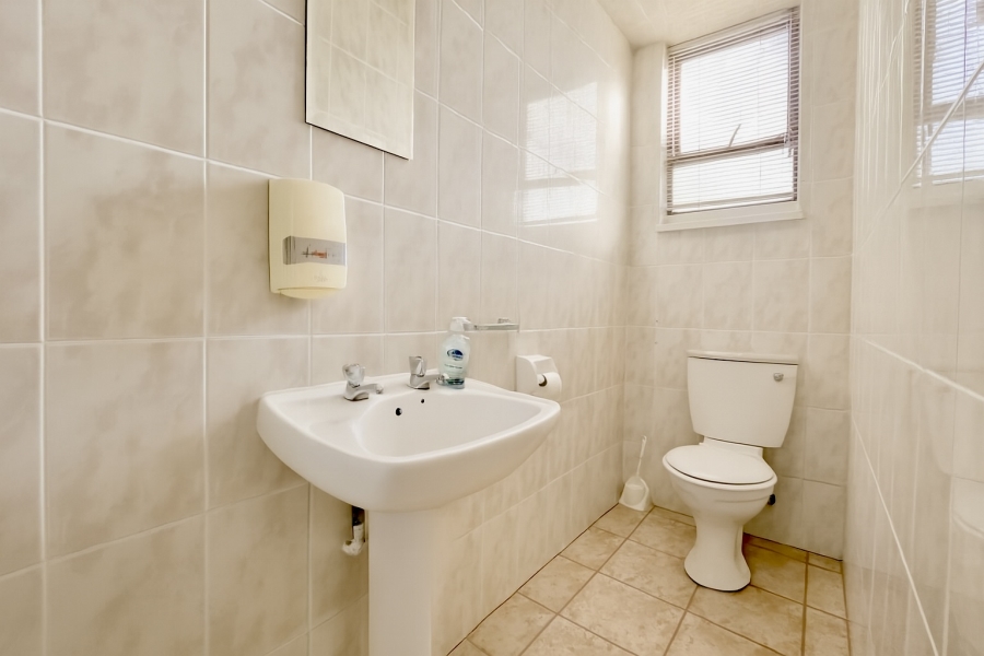 Commercial Property for Sale in Lonehill Gauteng